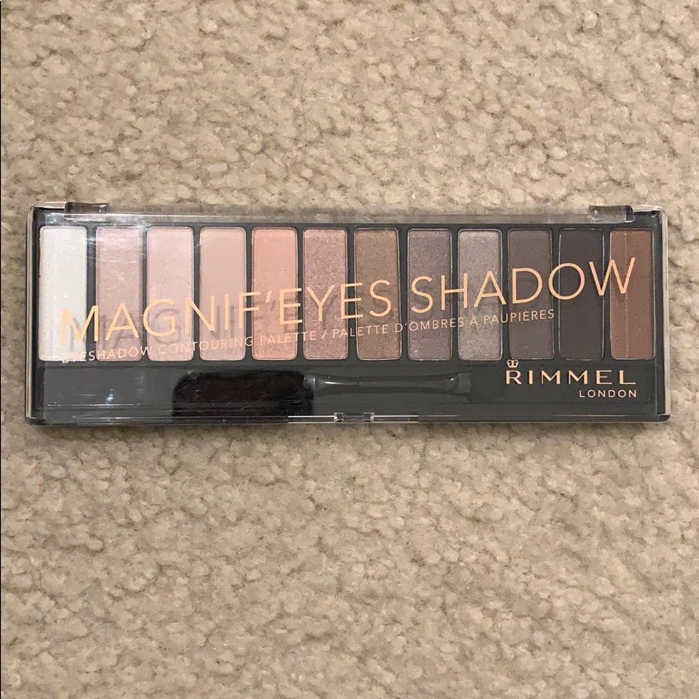 RIMMEL London eyeshadow contouring palette